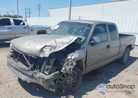 2002 Chevrolet Silverado 1500 Ls из США, поврежденный, VIN 2GCEC19W921204779